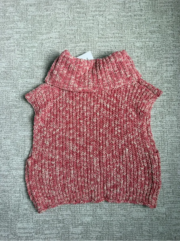Sleeveless Cropped Turtle Neck Sweater red Pink - Image 4
