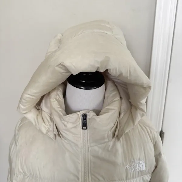 The North Face Women's Metropolis 550 Parka Size Large - Image 3