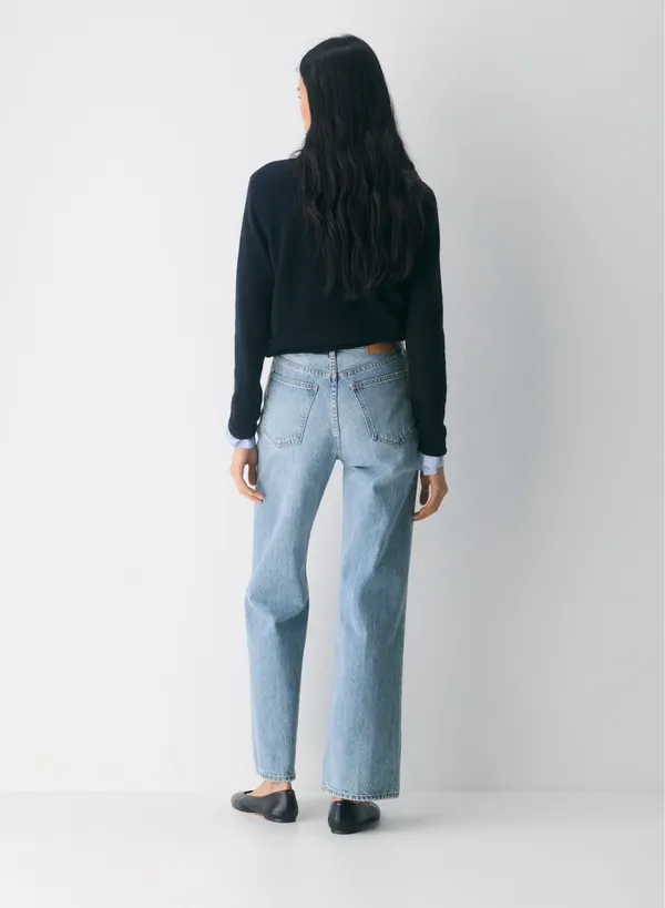 Aritzia Denim Forum The Farrah Hi-Rise Wide Jean in 7 Yrs Bleu Taboo - Image 4