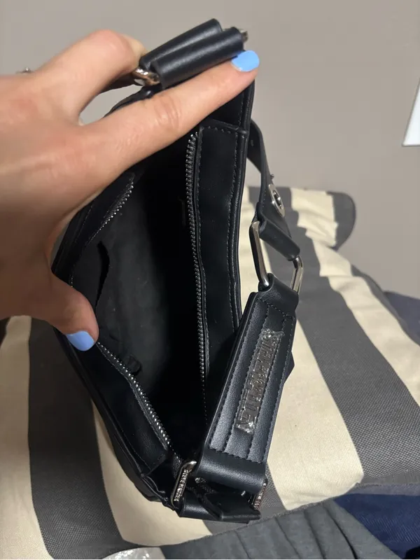 Steve Madden BDIXIE asymmetrical shoulder bag excellent condition - Image 8
