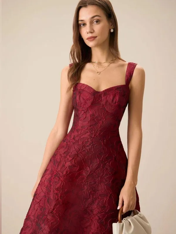Rihoas Red Sweetheart Neck Jacquard Midi Dress - Image 3