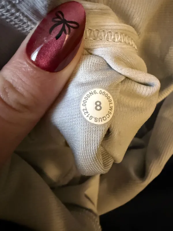 Lululemon Ribbed White Camo Leggings - Image 5
