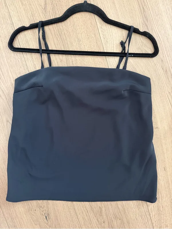 Abercrombie & Fitch Satin Tank Small - Image 4