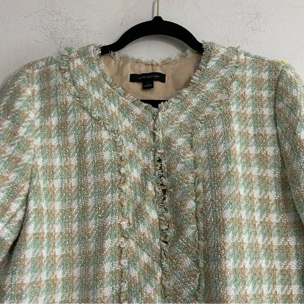 Green Pastel Tweed Fringe Blazer Size 8 Office Work Career - Image 3