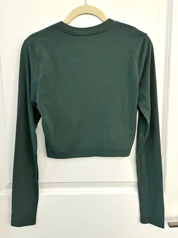 Nike Sportswear Chill Knit Slim Long-Sleeve Cropped Top NWT Small - Image 4