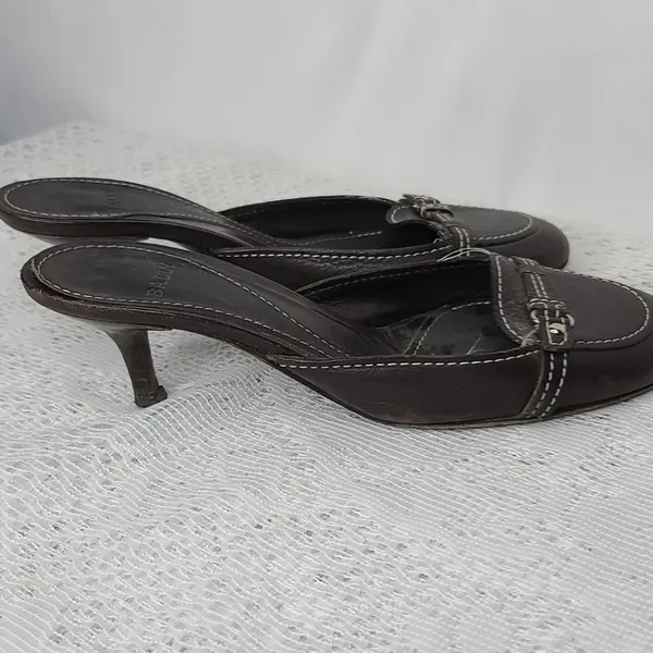 Bally slip on brown leather kitten heels sz 5.5 - Image 5