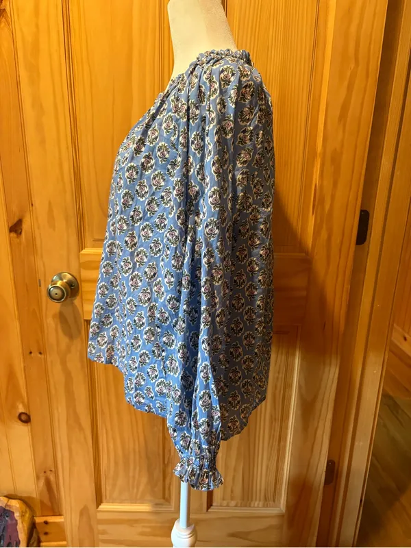 J. Crew floral print cotton blouse/tunic women’s M blue pink green - Image 7