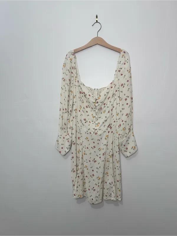 Reformation hooman long sleeve Cream Mini Dress with Dainty Floral Print size 6 - Image 2