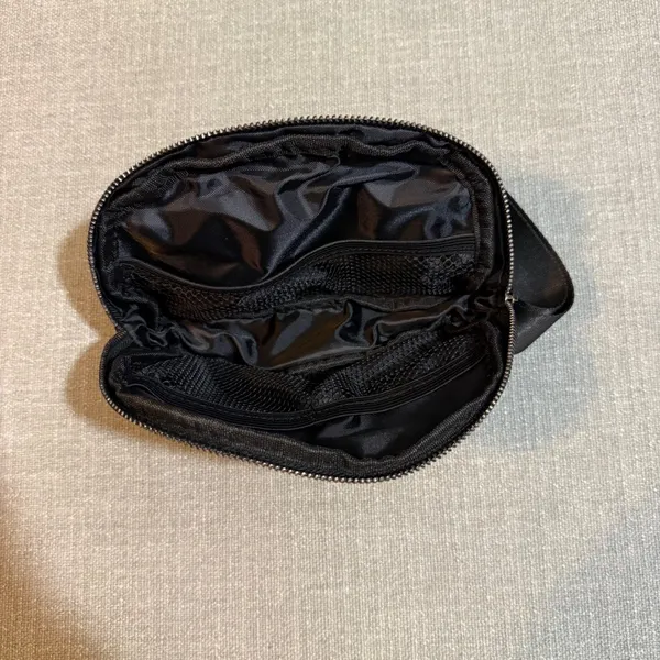 Halara Black‎ Belt Bag Fanny Pack Crossbody Waist Pouch Small Everyday Bag - Image 3