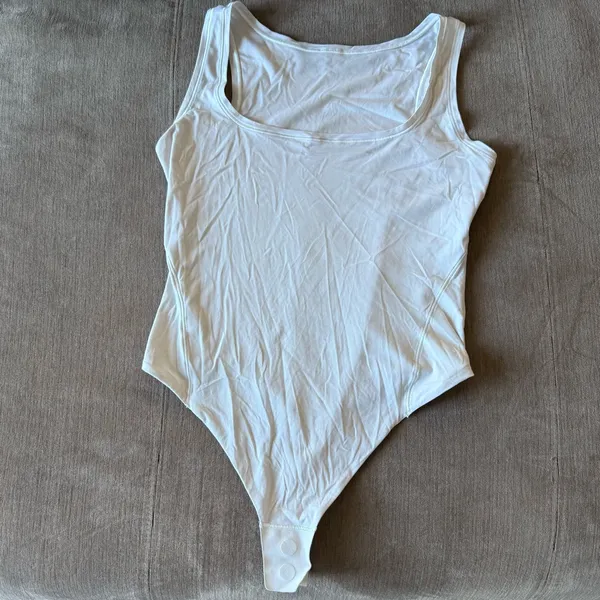 Lululemon Wundermost Ultra-Soft Nulu Square Neck Sleeveless Bodysuit Bone - Image 5