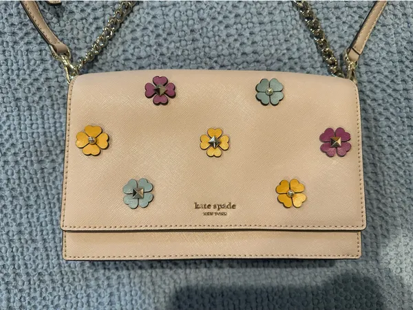 Cameron Spade Flower Appliqué Kate Spade Crossbody Bag - Image 3