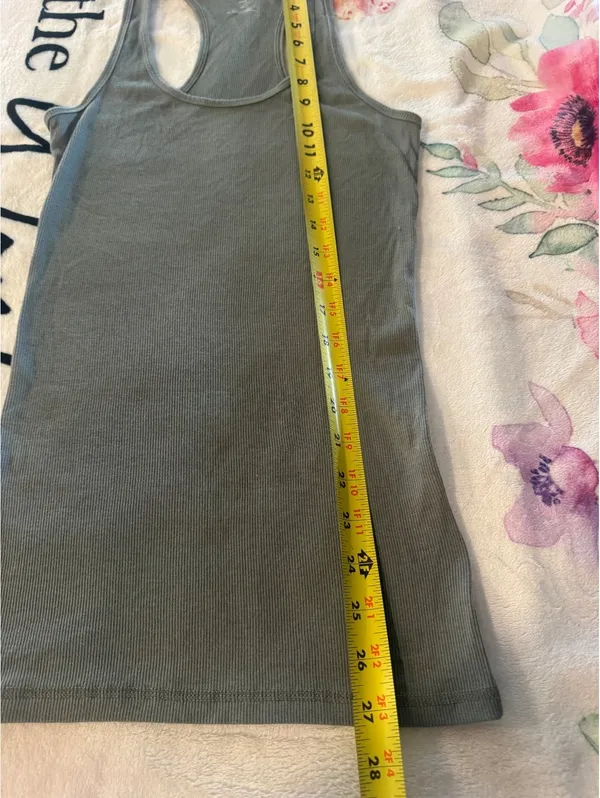 AE Soft & Sexy Scoop Neck Tank Top, Size M - Image 5