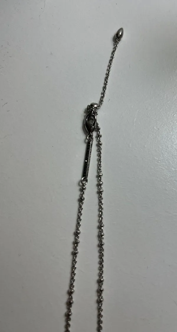 Kendra Scott Bow Necklace - Image 3