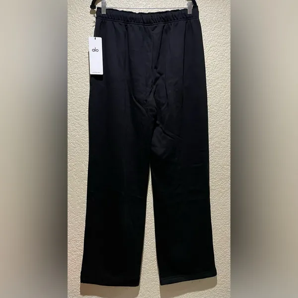 ALO Yoga NWT Accolade Straight Leg Sweatpants Black Size L Oversized - Image 5