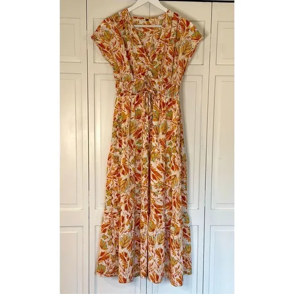 Kilig Amazon yellow floral smocked midi dress small - Image 4