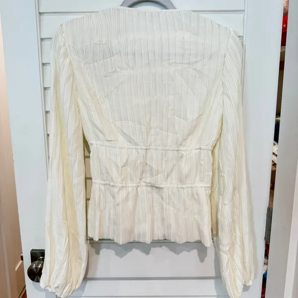 Wayf Ciana Pleated Top Sz S Bows Ivory Shirt Blouse Balletcore Plisse - Image 9