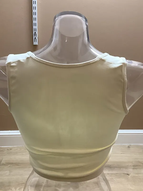 Women's Size Medium Cream Sleeveless Ribbed Crop Top, Preloved - Image 3