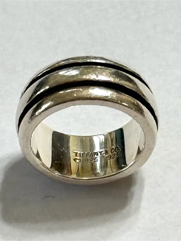 Tiffany & Co. Atlas Groove Sterling Silver Band with Double Grooves Size 6 - Image 2