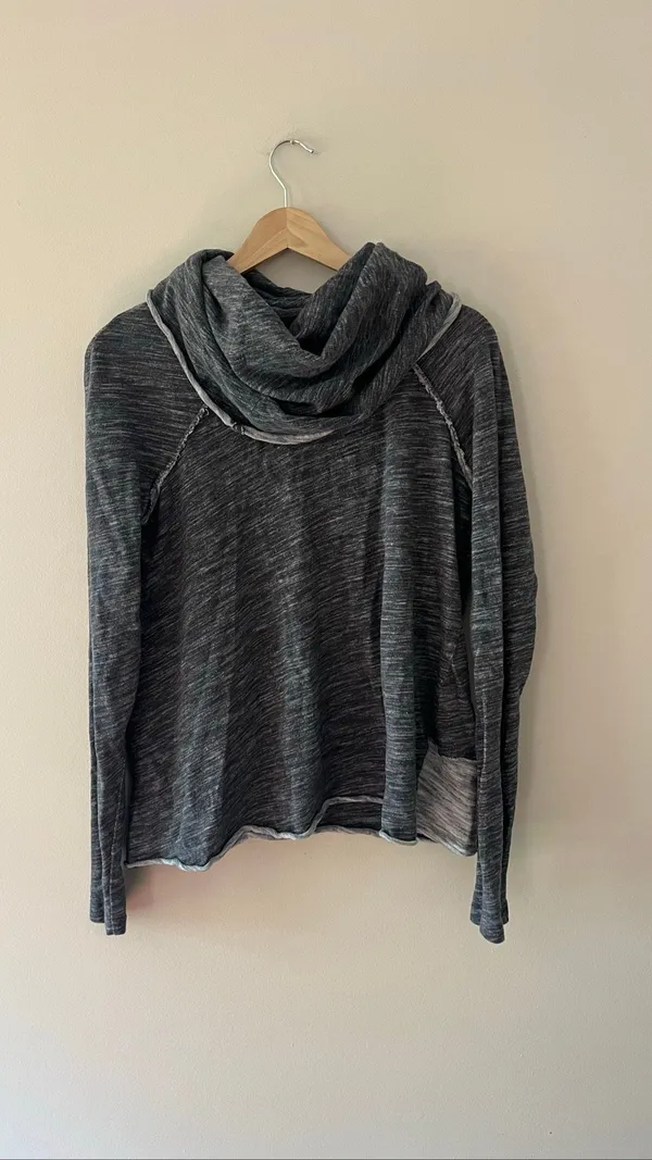 Free People Beach Gray Slouchy Cowl Neck Long Sleeve Top S - Image 2