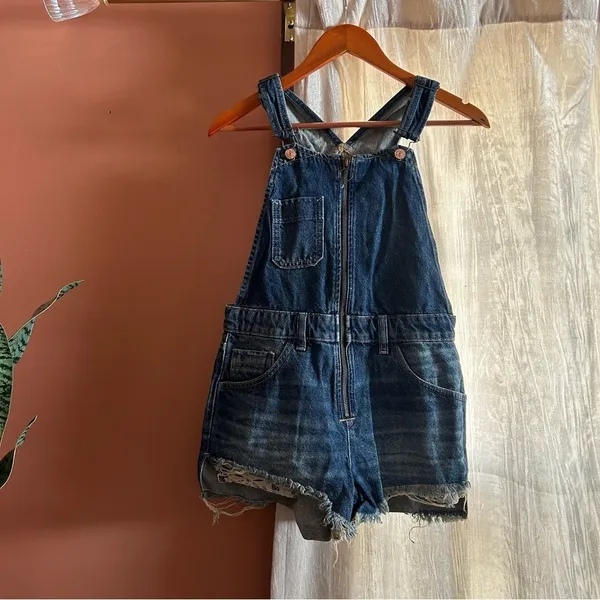 Free People Sunkissed Denim Short Overalls Zip Front‎ Jean Shortalls NEW Size 24 - Image 2