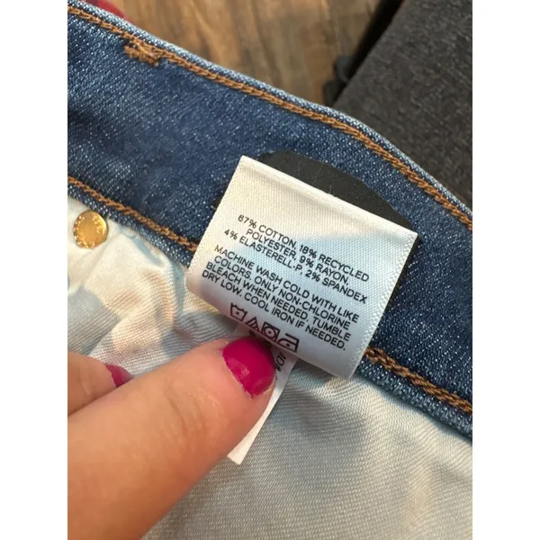 Express Skyscraper Midrise boot cut jeans - Image 5