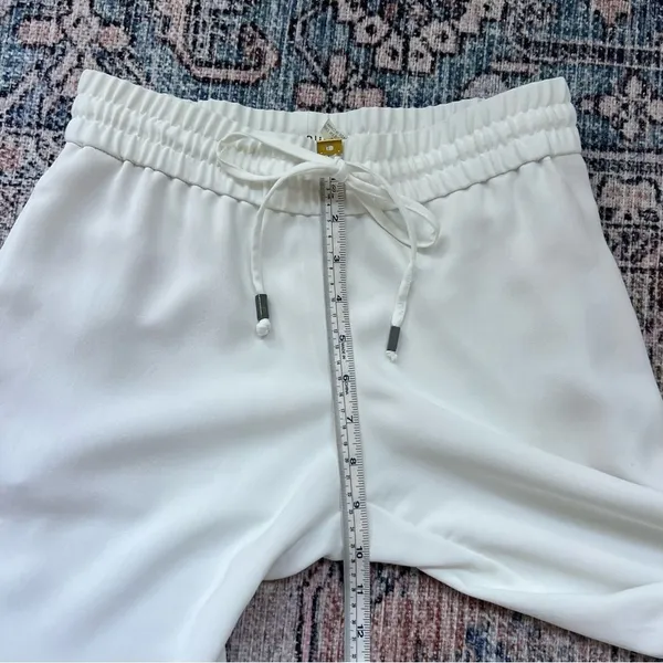 Alice + Olivia White Benny Crepe Cropped Drawstring Pants Size 0 - Image 10