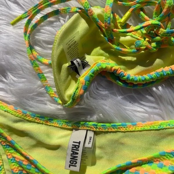 Triangl bikini - Image 4