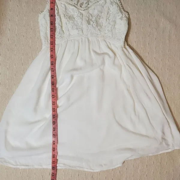 Abercrombie & Fitch‎ White Lace Babydoll Dress. Size M - Image 5