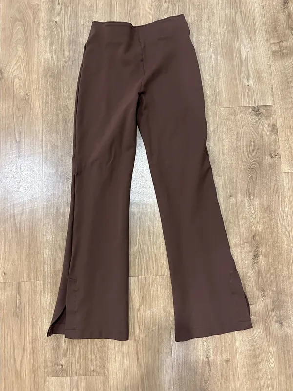 Brown Flare Pants Abercrombie - Image 2
