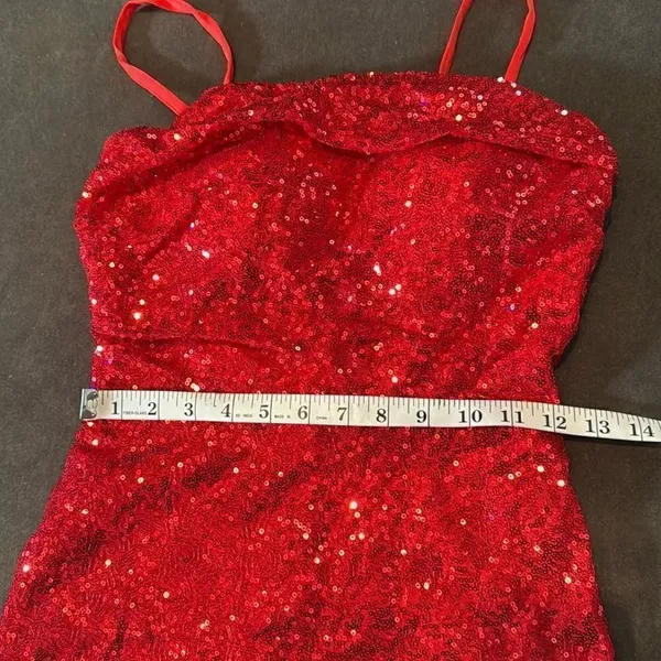 Women’s Red Sequined Short Homecoming Party Dress Ruffle Hem Corset Back Size 2 - Image 10