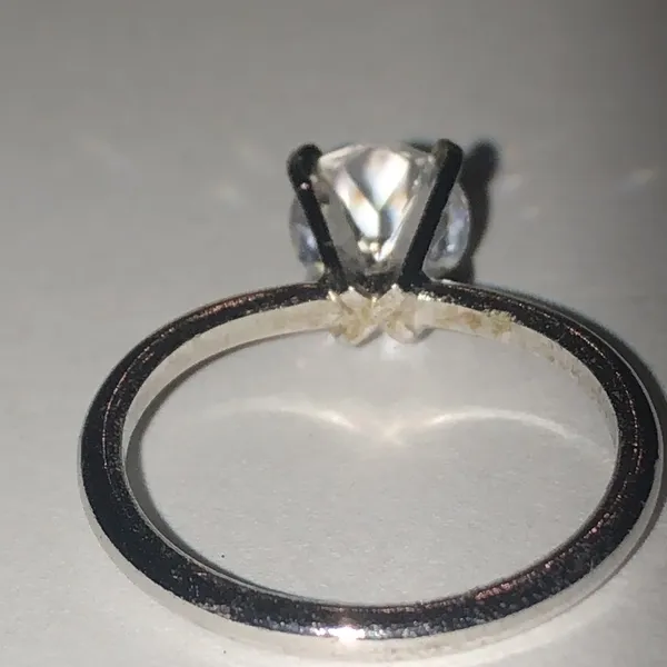 Size 7 Silver Tone CZ Rhinestone Round Solitaire Vintage Wedding Engagement Ring - Image 4