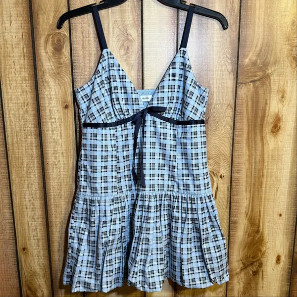 Hollister Blue Plaid Smocked Mini Dress Size Large - Image 3