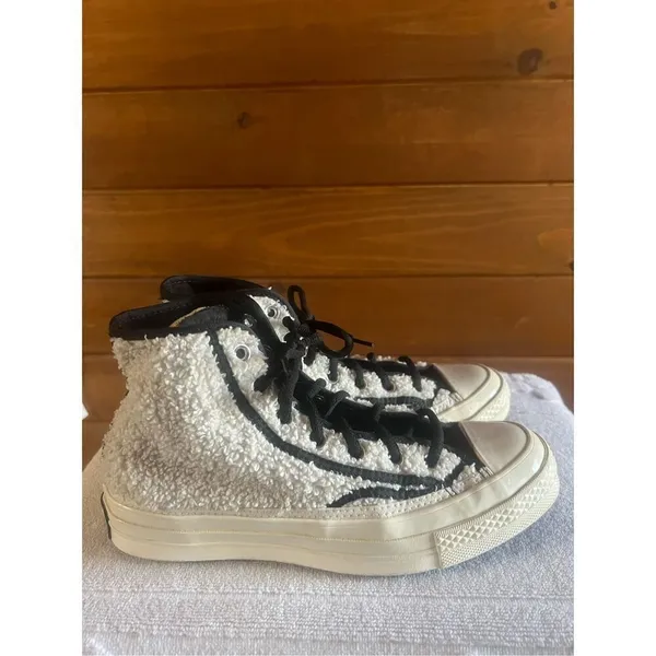 Converse Unisex Chuck Taylor 70 Varsity Hi Womans Sz 7.5 - Image 2