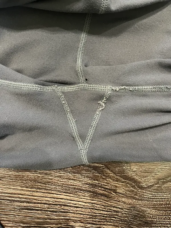 Fabletics Grey Slit Legging - Image 4