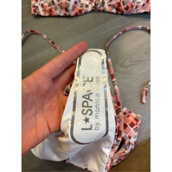 L*Space Kristen Bikini Set Sz Medium NWOT - Image 4