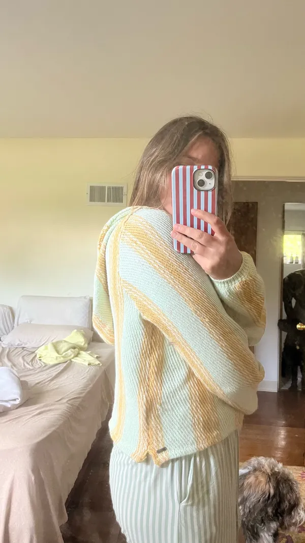 O'Neill Blue and Yellow Striped Sweatshirt - Image 2