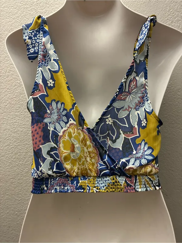 Intimately Free People Blue Weekend Smocked Crop Tank Top M - Image 5