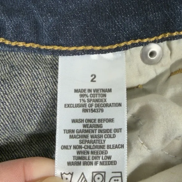 Aeropostale Shorts Woman Size 2 Midi Cuffed Denim‎ Blue Distressed - Image 5