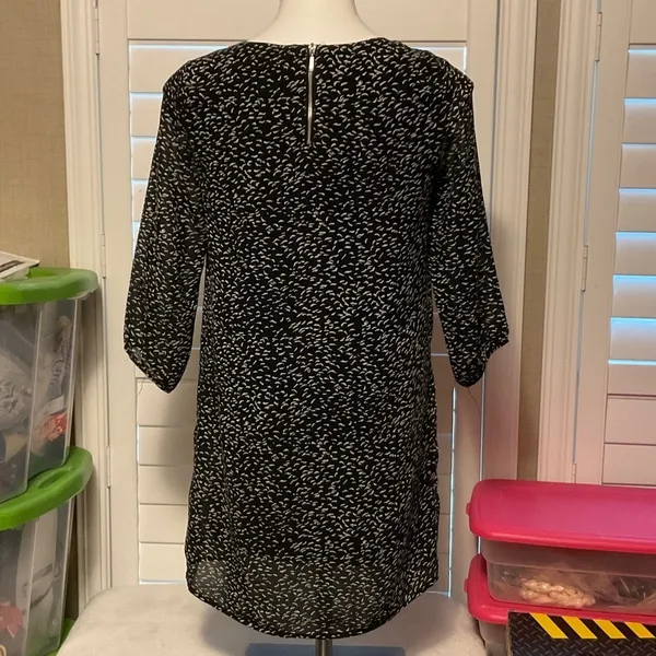 H&M Black and White Mini Dress - Image 4