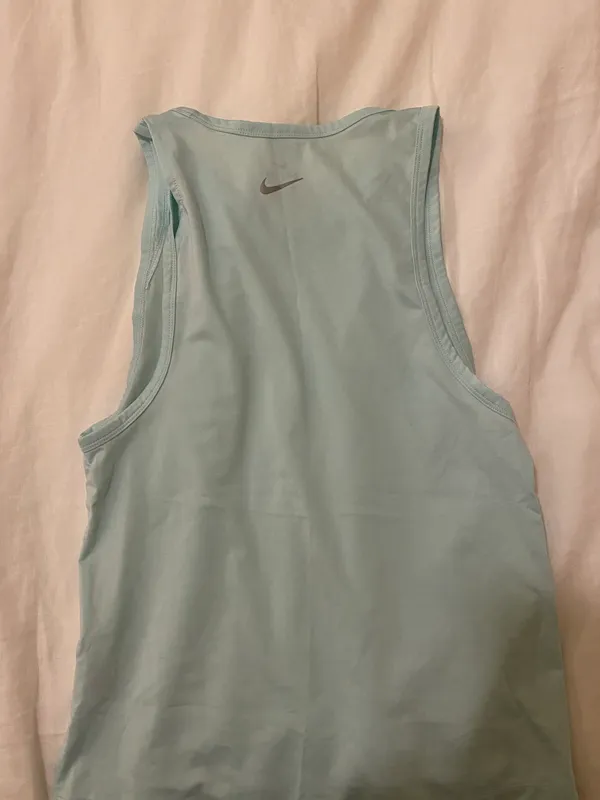 Nike Dri-Fit Tank Top - Image 2