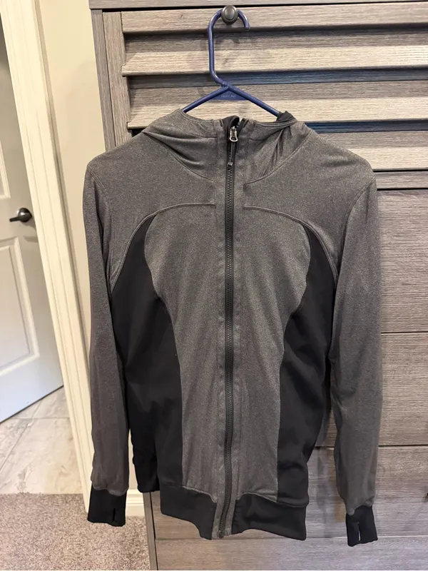 lululemon athletica Black Hooded Zip Dance Studio Reversible Jacket Size 8 - Image 7
