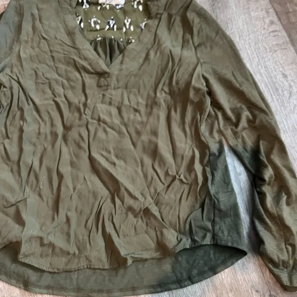 Anthropologie‎ Porridge Aidan Shirt Top Green Size S 3/4 Roll Sleeve Dog Detail - Image 7