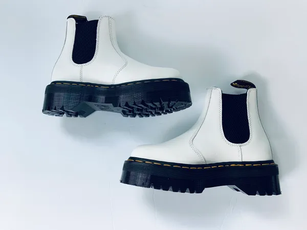 Dr. Martens 2976 Quad Platform Leather Chelsea Ankle Boots in White - Image 6