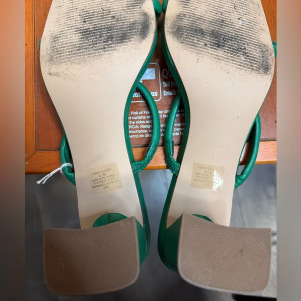 Steve Madden Women’s Emerald Green Double Strap Block Heel Sandal. Size: 9.5 US - Image 5