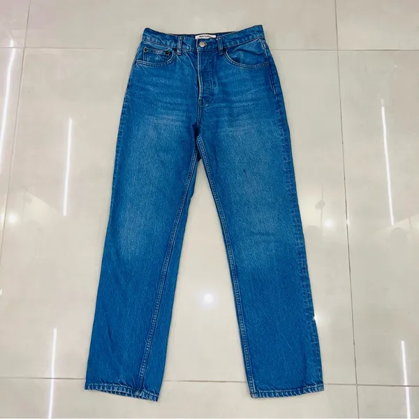 Reformation Jeans "Cynthia High relaxed" in Mykonos Blue Denim Jeans US26 - Image 4