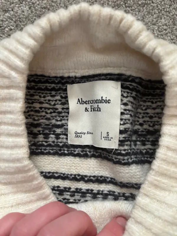 Abercrombie Sweater - Image 2