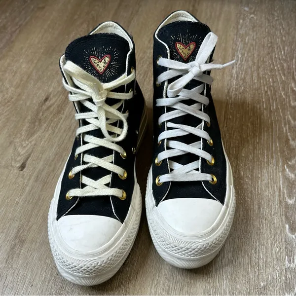 Converse Limited Edition Valentines Platform Sneakers‎ - Image 2
