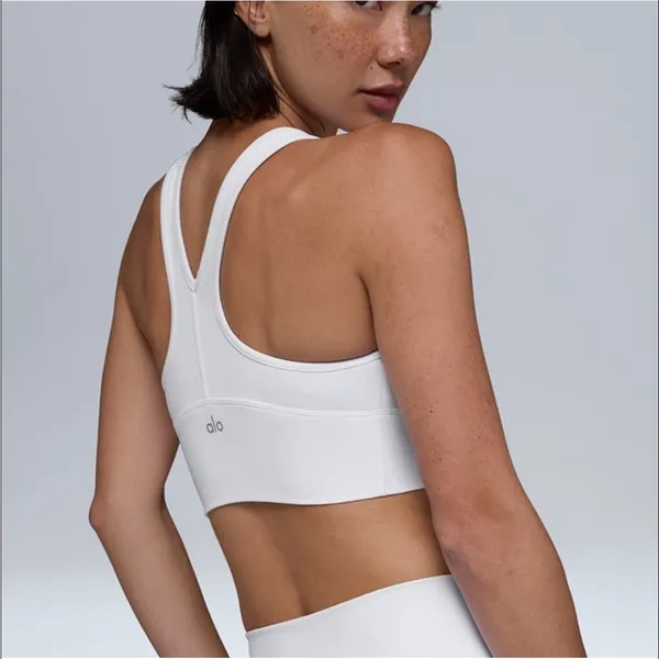 ALO Yoga White Ruched V-Neck Sports Bra - Image 3