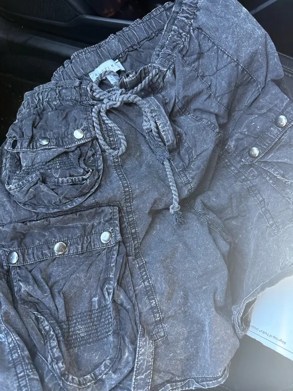 Angel Kiss Acid wash shorts - Image 3