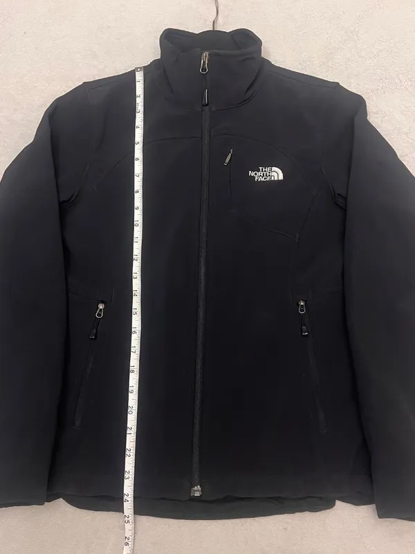 The North Face Women’s Soft Shell Jacket Black Size Small - Image 9